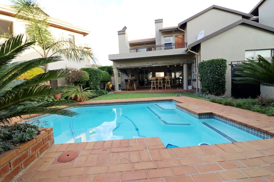 3 Bedroom Property for Sale in Glen Erasmia Gauteng