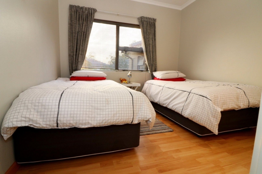 3 Bedroom Property for Sale in Glen Erasmia Gauteng