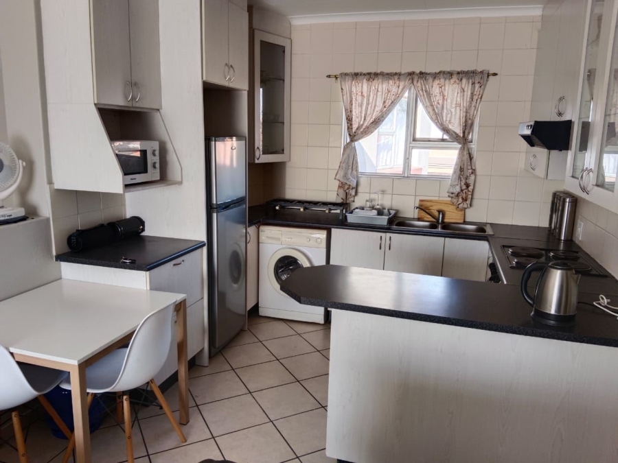 3 Bedroom Property for Sale in Glen Erasmia Gauteng