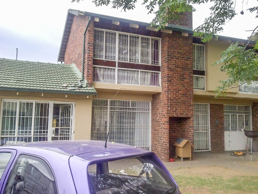4 Bedroom Property for Sale in Bonaero Park Gauteng