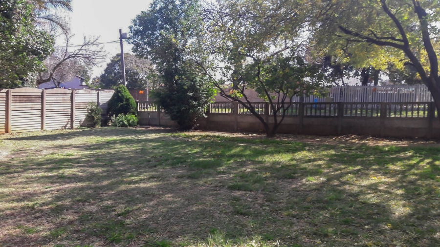 4 Bedroom Property for Sale in Bonaero Park Gauteng