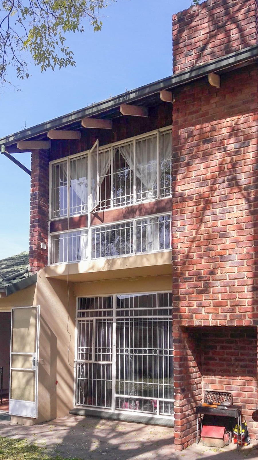 4 Bedroom Property for Sale in Bonaero Park Gauteng