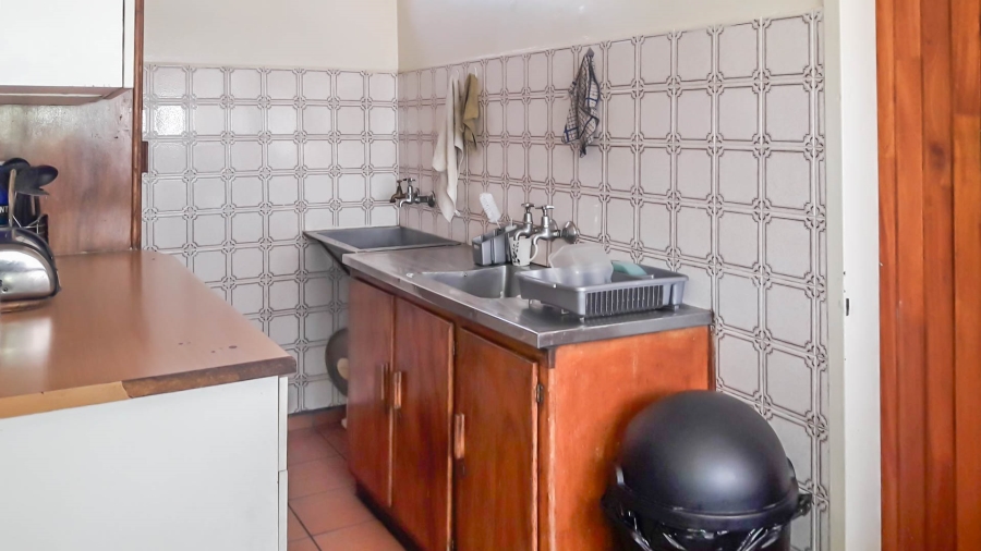 4 Bedroom Property for Sale in Bonaero Park Gauteng