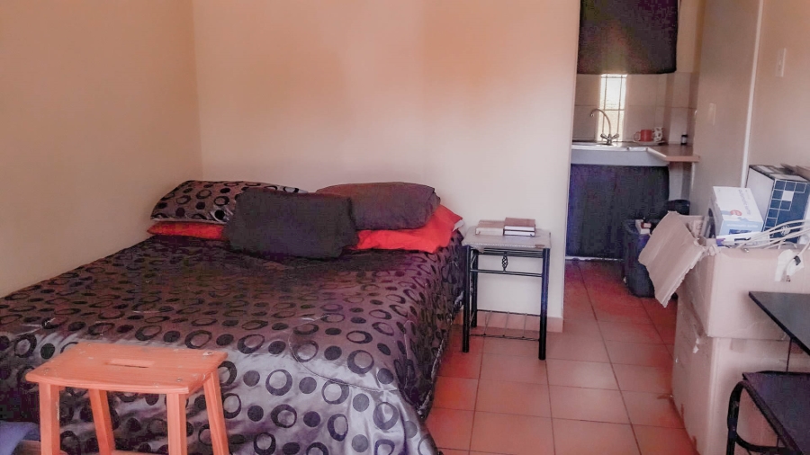 4 Bedroom Property for Sale in Bonaero Park Gauteng