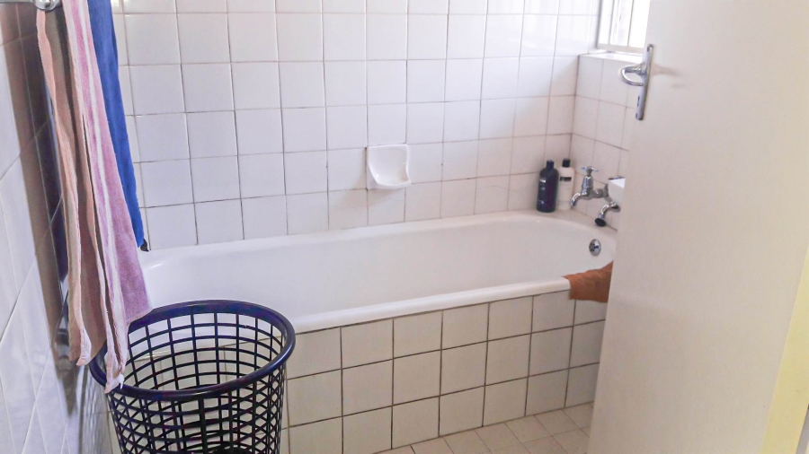 4 Bedroom Property for Sale in Bonaero Park Gauteng