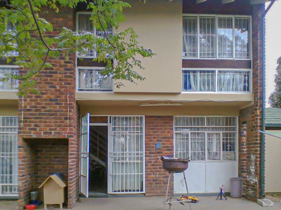 4 Bedroom Property for Sale in Bonaero Park Gauteng