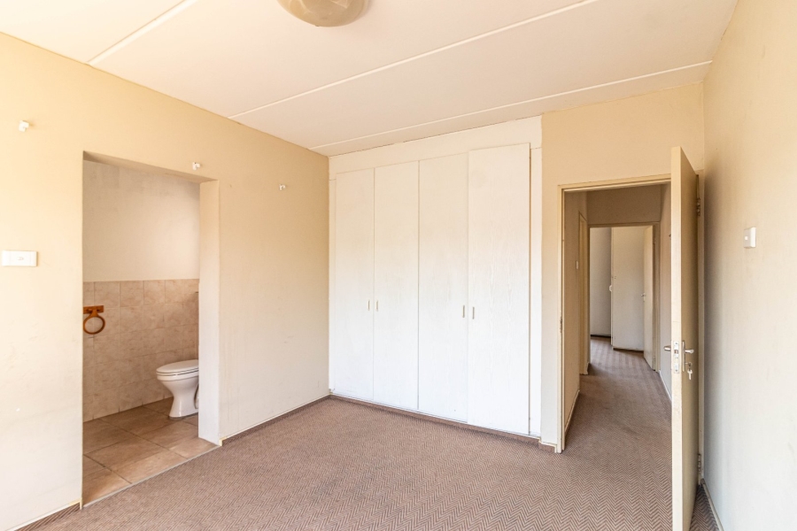 2 Bedroom Property for Sale in Birchleigh Gauteng