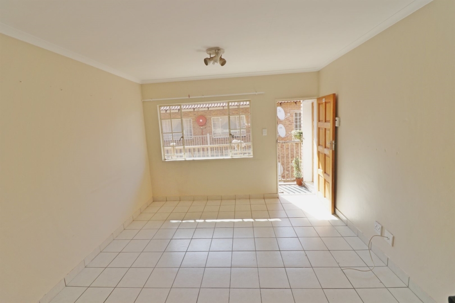 2 Bedroom Property for Sale in Kempton Park Central Gauteng