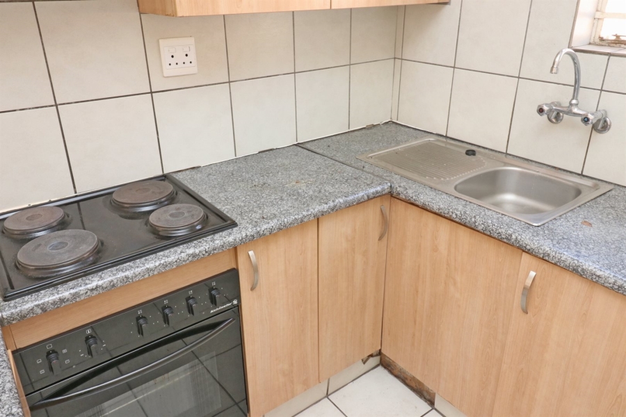 2 Bedroom Property for Sale in Kempton Park Central Gauteng