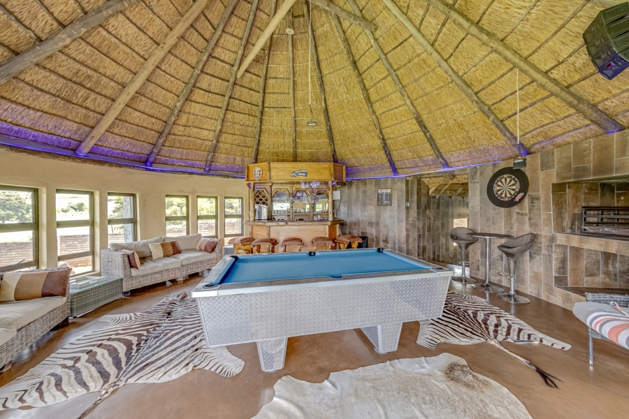 11 Bedroom Property for Sale in Protea Ridge Gauteng