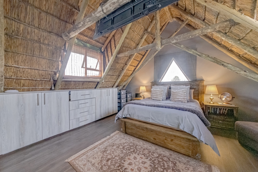 11 Bedroom Property for Sale in Protea Ridge Gauteng