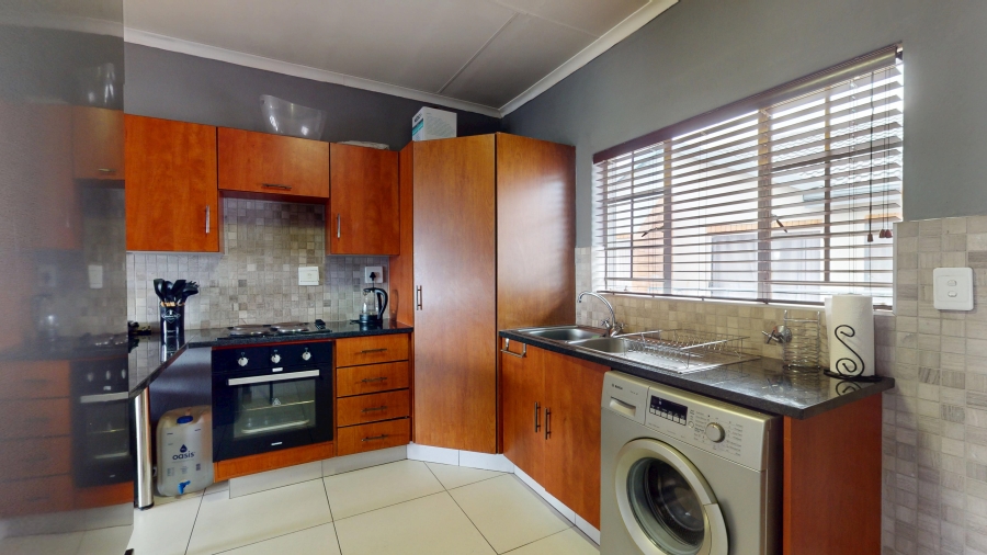 2 Bedroom Property for Sale in Rynfield Gauteng