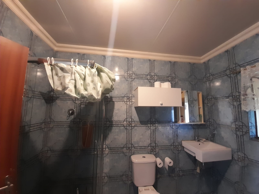 To Let 2 Bedroom Property for Rent in Helderstrome AH Gauteng