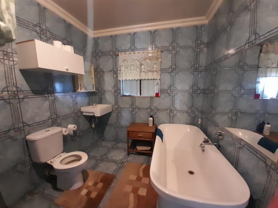 To Let 2 Bedroom Property for Rent in Helderstrome AH Gauteng