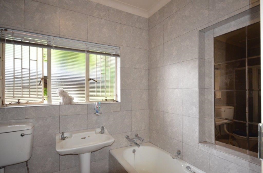 4 Bedroom Property for Sale in Bedfordview Gauteng