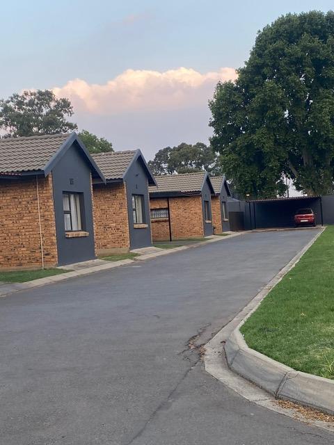 3 Bedroom Property for Sale in Comet Gauteng