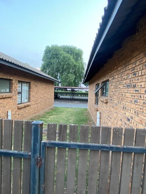 3 Bedroom Property for Sale in Comet Gauteng