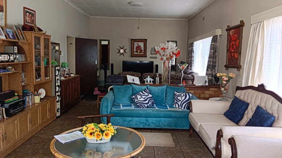 3 Bedroom Property for Sale in Brakpan Central Gauteng