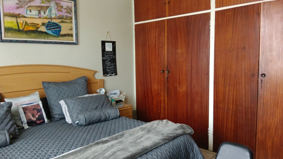 3 Bedroom Property for Sale in Brakpan Central Gauteng