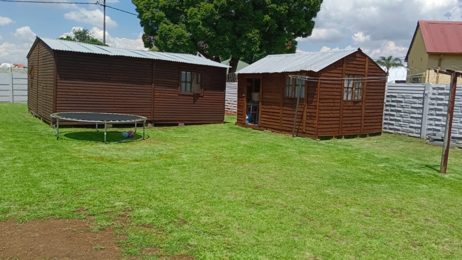 3 Bedroom Property for Sale in Brakpan Central Gauteng