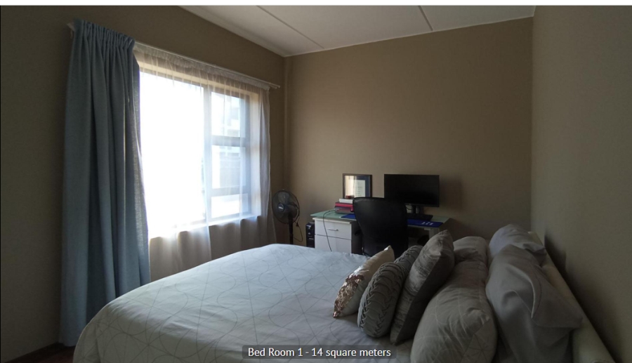 2 Bedroom Property for Sale in Glen Austin Gauteng