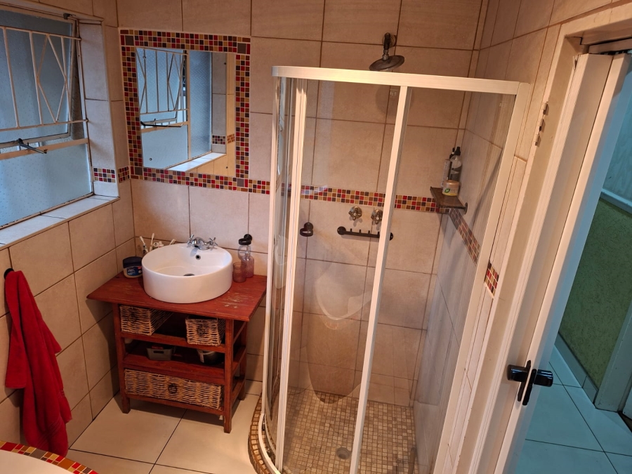 4 Bedroom Property for Sale in Vanderbijlpark SE 7 Gauteng