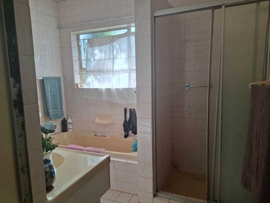 4 Bedroom Property for Sale in Vanderbijlpark SE 7 Gauteng