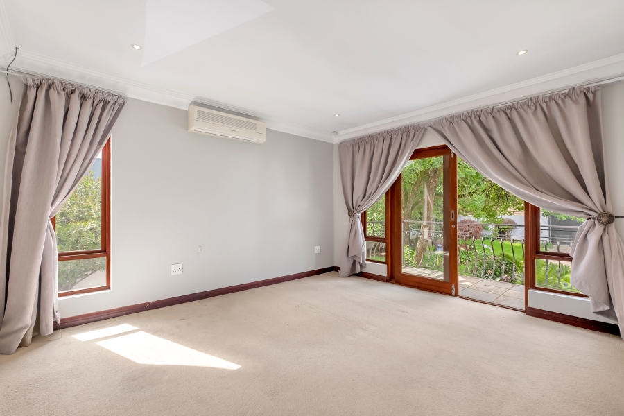 3 Bedroom Property for Sale in Morningside Manor Gauteng