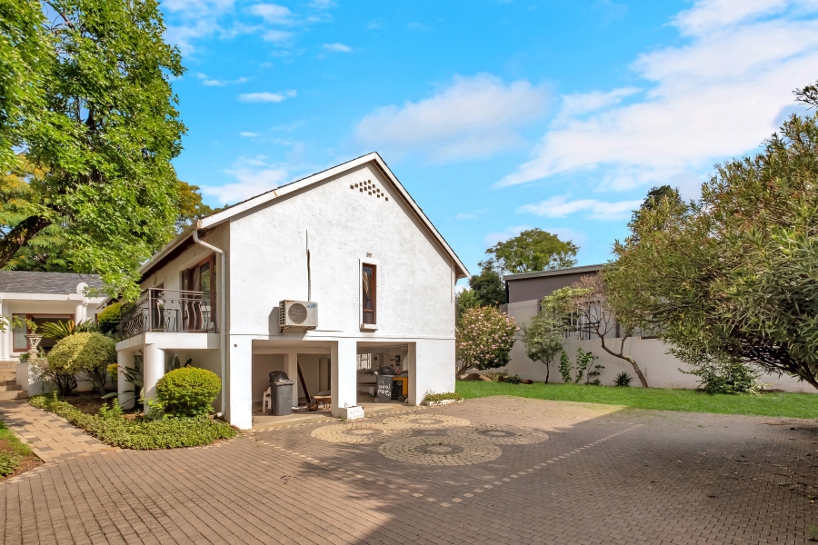 3 Bedroom Property for Sale in Morningside Manor Gauteng