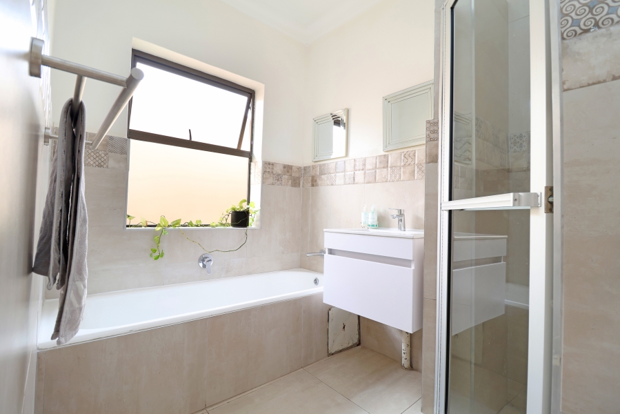 3 Bedroom Property for Sale in Parkhurst Gauteng