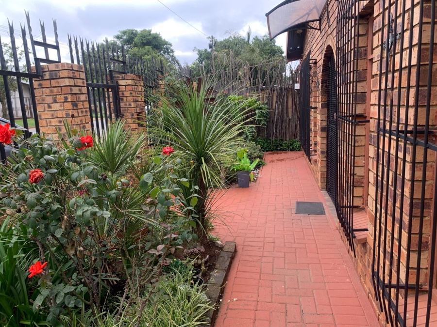 3 Bedroom Property for Sale in Randgate Gauteng