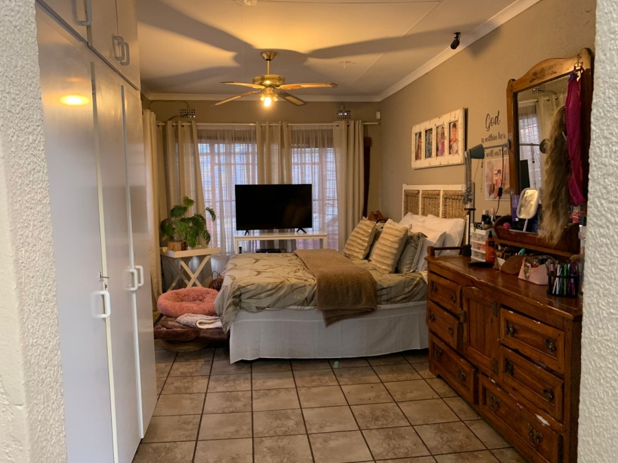 3 Bedroom Property for Sale in Randgate Gauteng