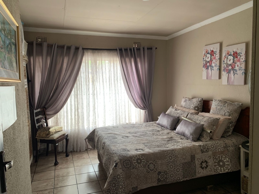 3 Bedroom Property for Sale in Randgate Gauteng