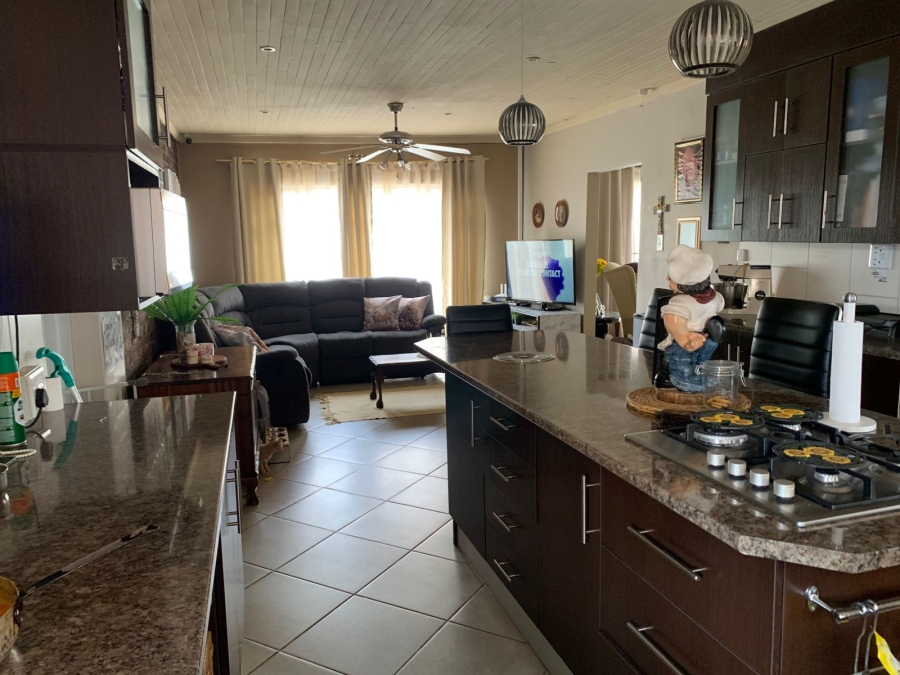 3 Bedroom Property for Sale in Randgate Gauteng