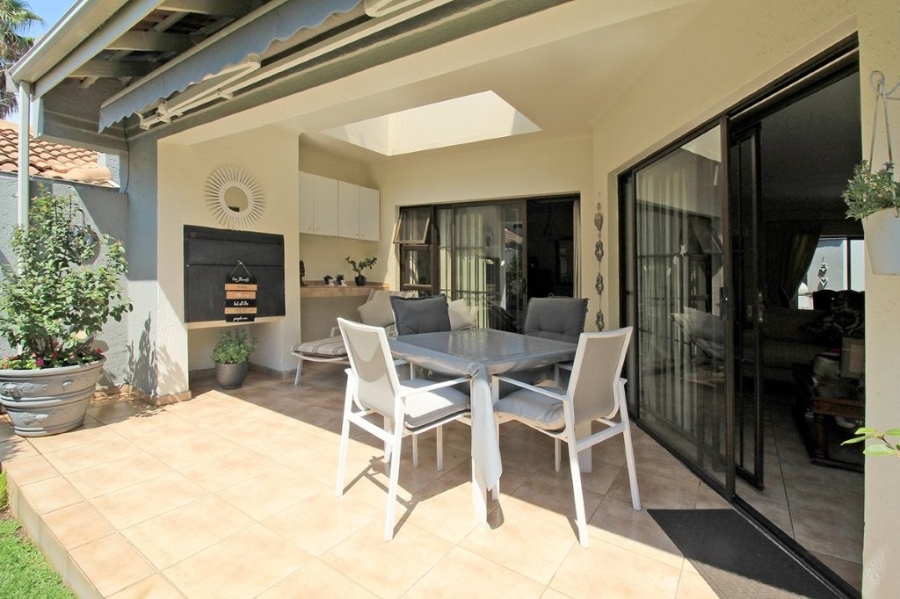3 Bedroom Property for Sale in Glenhazel Gauteng