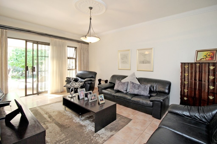 3 Bedroom Property for Sale in Glenhazel Gauteng