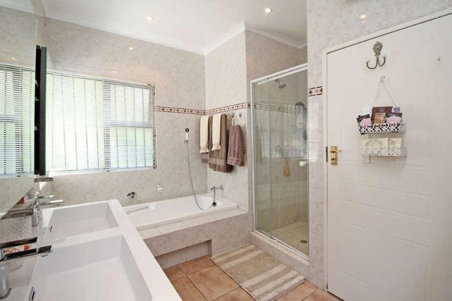 3 Bedroom Property for Sale in Glenhazel Gauteng