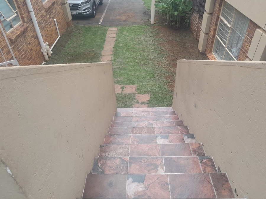 2 Bedroom Property for Sale in Liefde en Vrede Gauteng