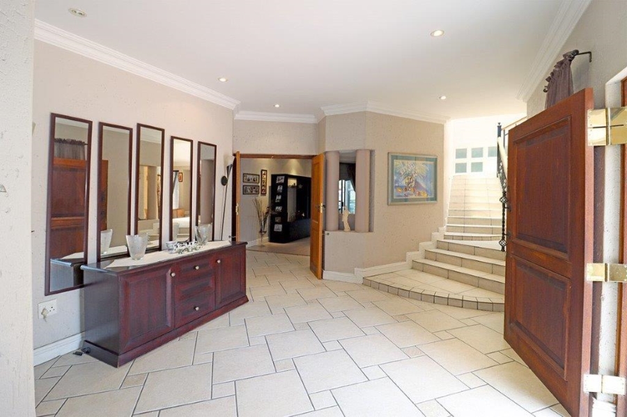 5 Bedroom Property for Sale in Dowerglen Ext 4 Gauteng