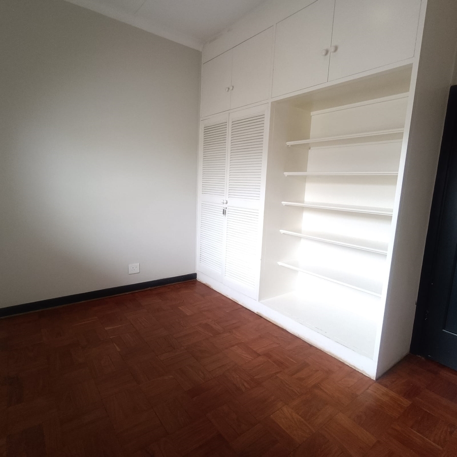 To Let 2 Bedroom Property for Rent in Greenside Gauteng