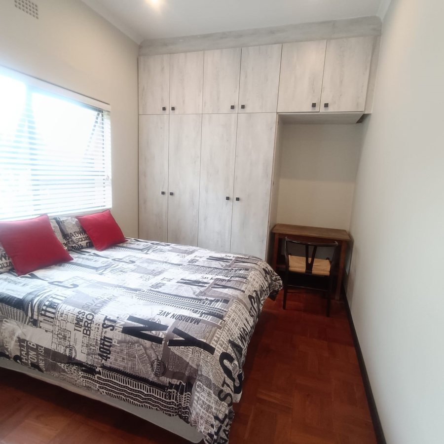 To Let 2 Bedroom Property for Rent in Greenside Gauteng