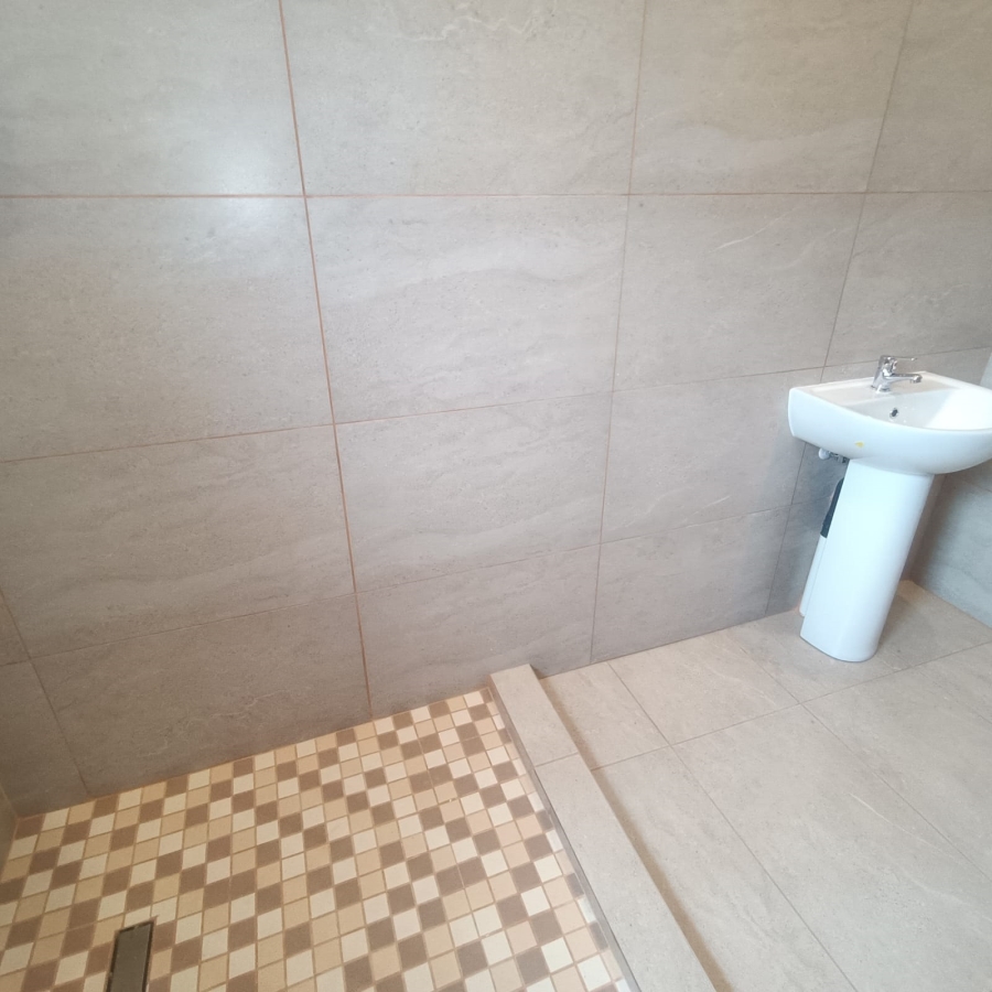 To Let 2 Bedroom Property for Rent in Greenside Gauteng