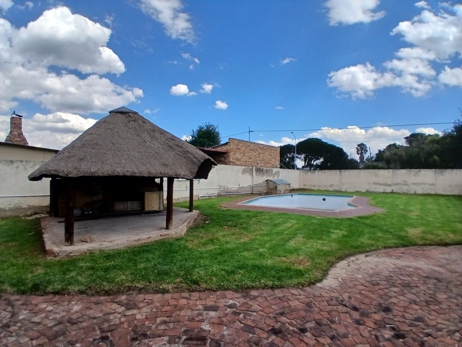 3 Bedroom Property for Sale in Dalview Gauteng