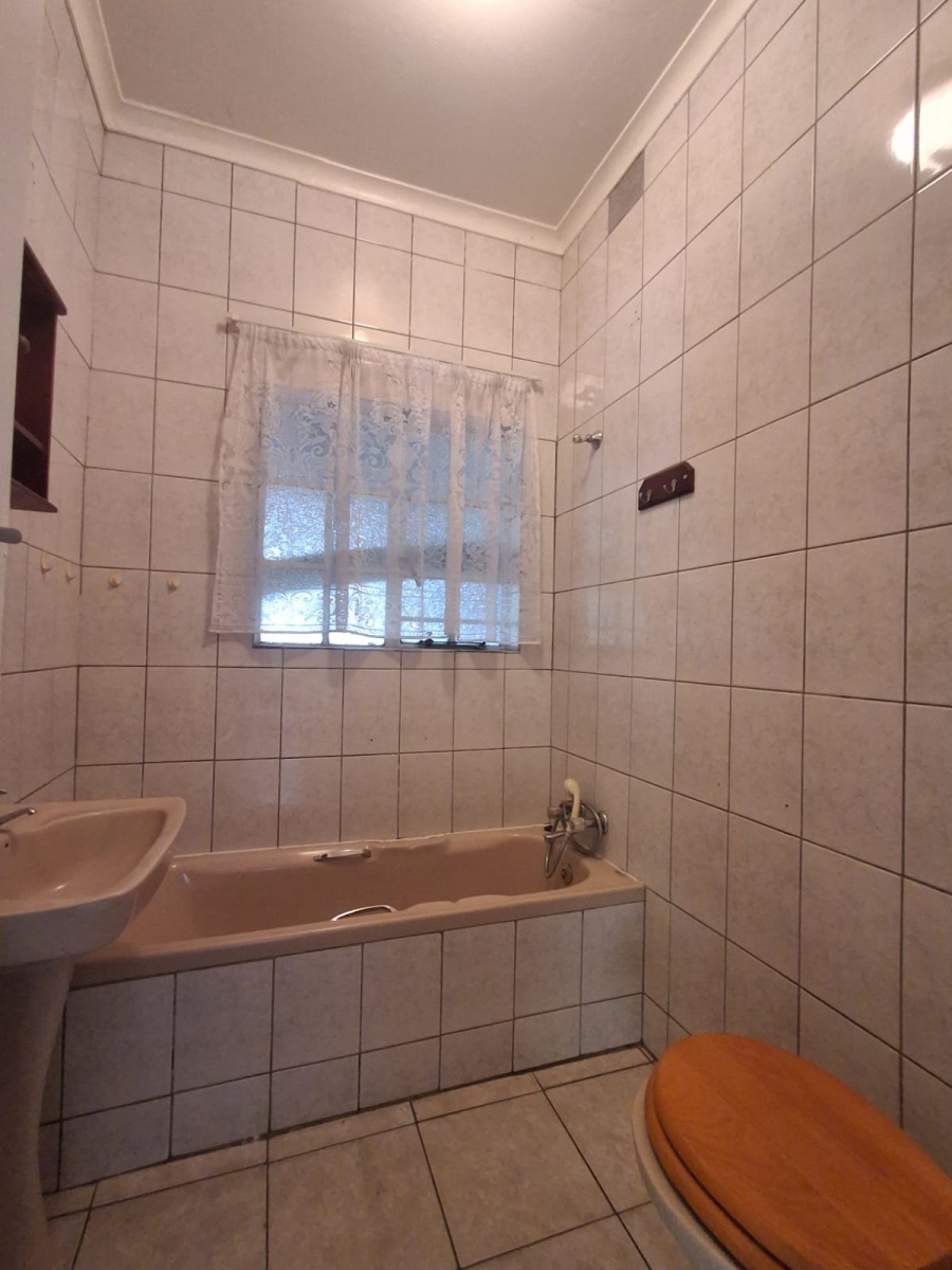 5 Bedroom Property for Sale in Henley on Klip Gauteng