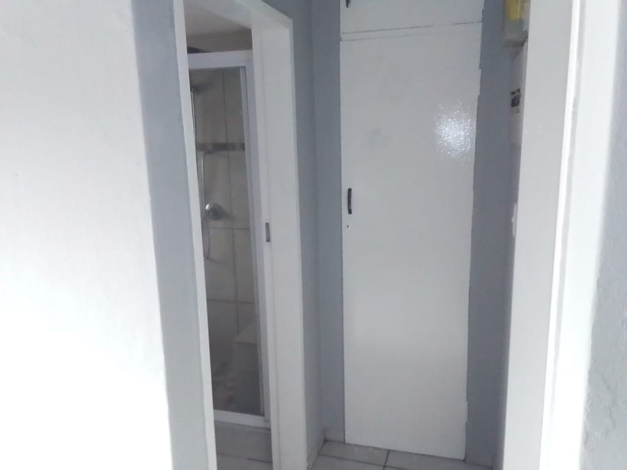 1 Bedroom Property for Sale in Meyerton Central Gauteng