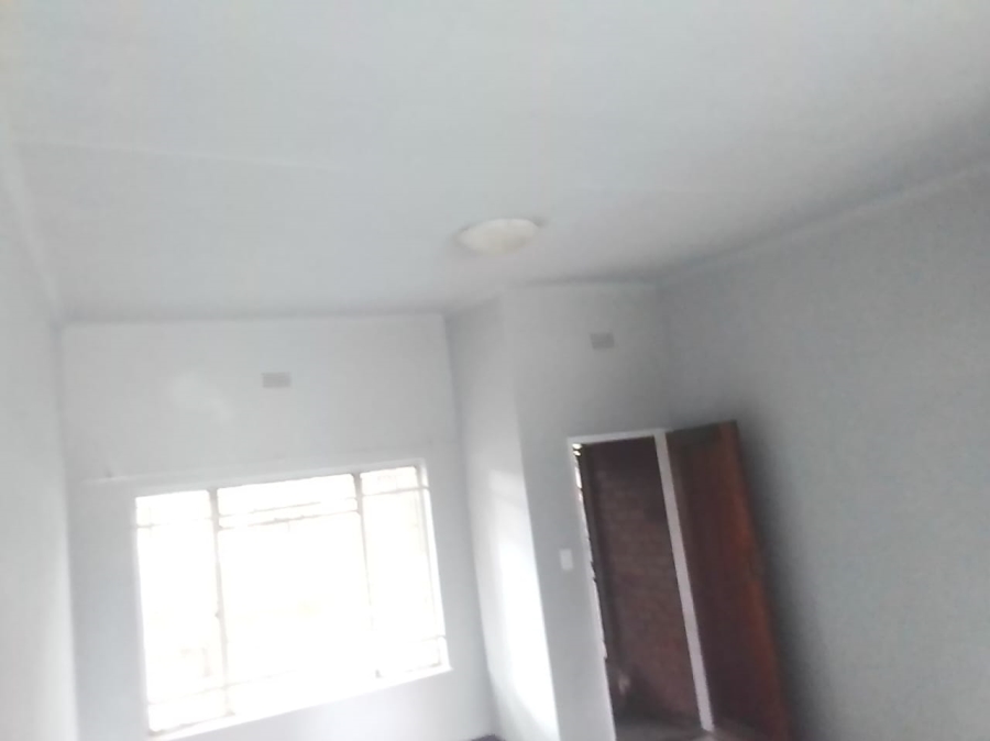1 Bedroom Property for Sale in Meyerton Central Gauteng