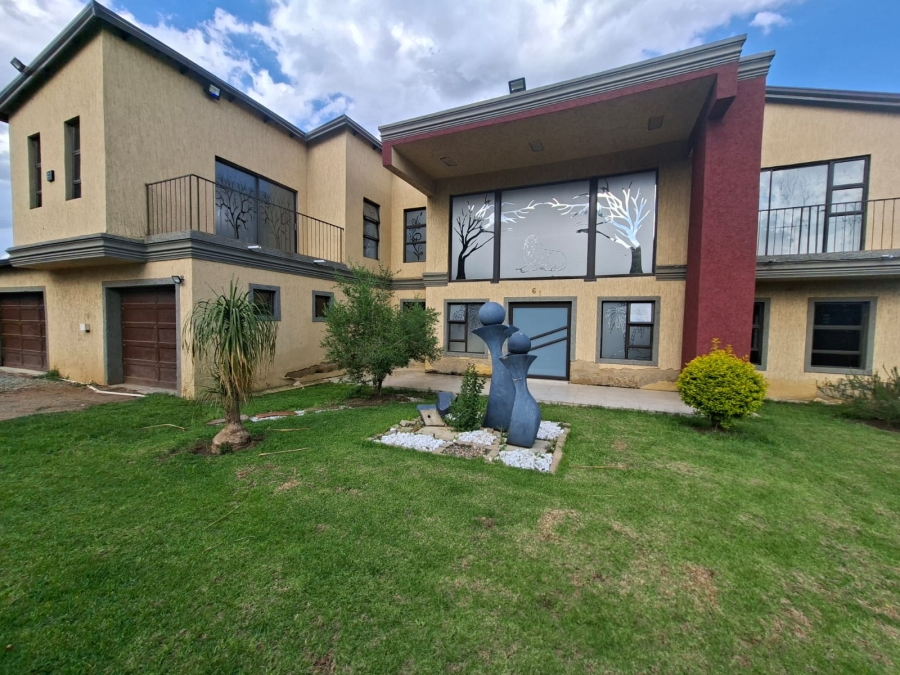 5 Bedroom Property for Sale in Selcourt Gauteng
