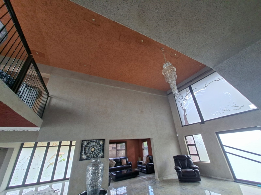 5 Bedroom Property for Sale in Selcourt Gauteng