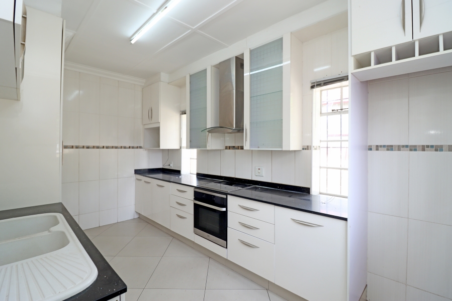 4 Bedroom Property for Sale in Lyndhurst Gauteng