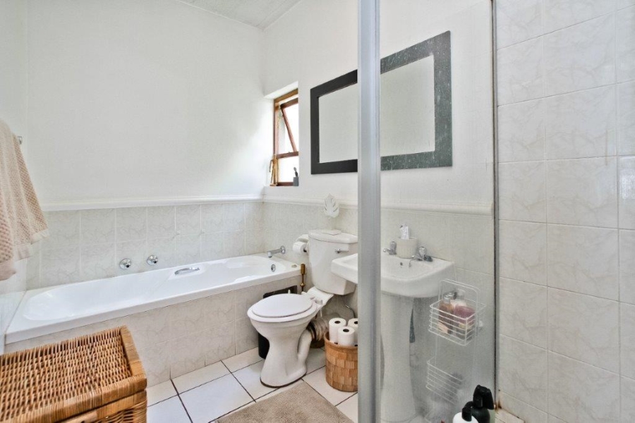 To Let 1 Bedroom Property for Rent in Craighall Park Gauteng